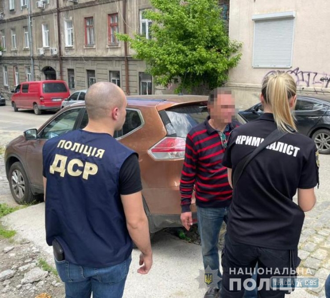Директор коммунального предприятия в Одессе задержан за взятку в 50 тыс. грн
