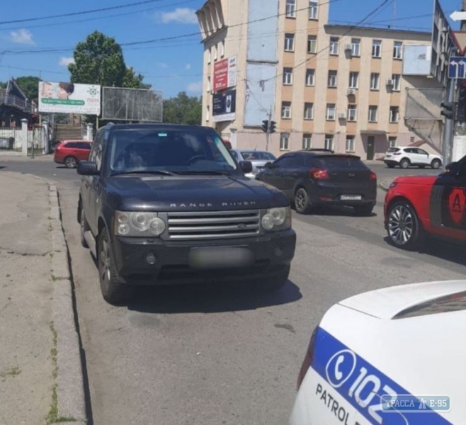 Range Rover сбил 10-летнюю девочку в Одессе 