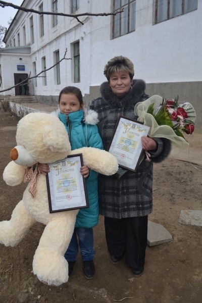 Учительница и 10-летняя школьница спасли ребенка, провалившегося под лед на Одесщине