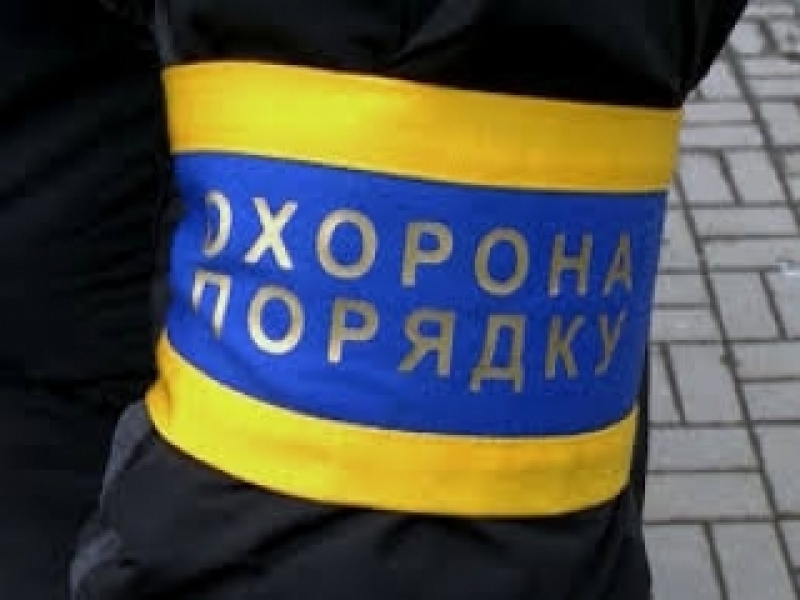 Представители политсил начали патрулировать улицы Одессы вместе с милицией (видео)