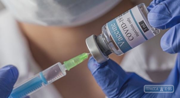 Три центра массовой вакцинации начали ежедневно работать в Одессе