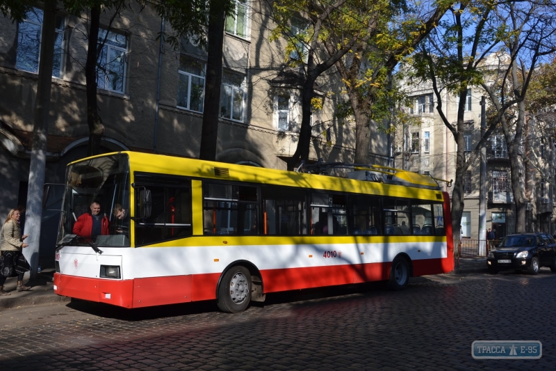 Электробус начинает курсировать по Балковской в Одессе
