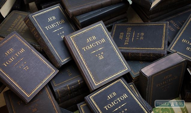 Одесский судья приговорил обвиняемого к чтению книг