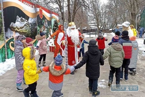 Одесский зоопарк позвал на Рождественский праздник