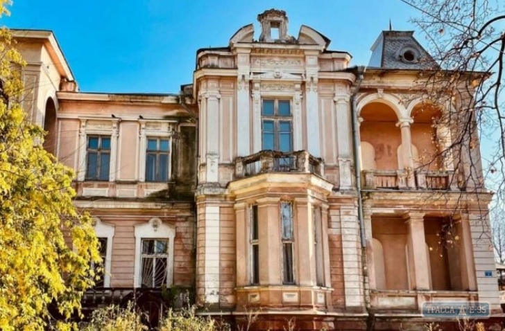 Суд продлил расследование дела о продаже территории Одессы у «Дачи Маразли»