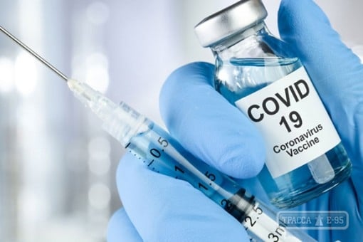 Власти Одессы призвали горожан сделать на выходных прививки от коронавируса