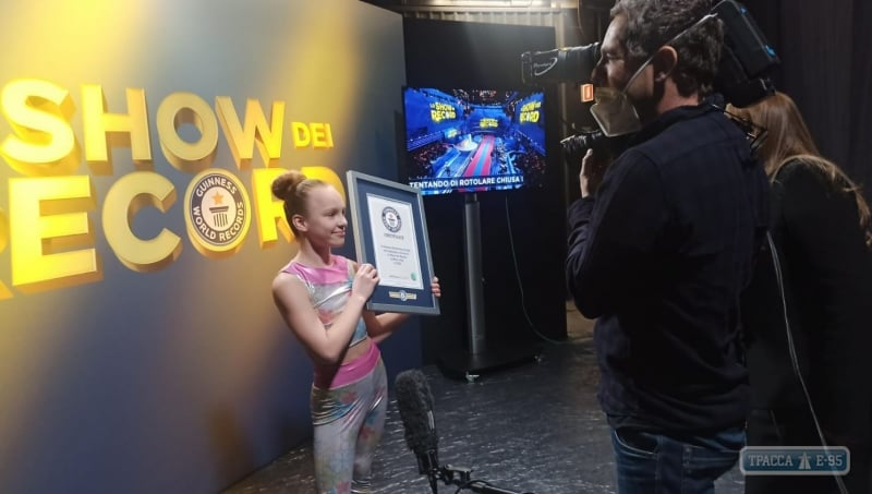 Девочка из Одесской области установила мировой рекорд. Видео