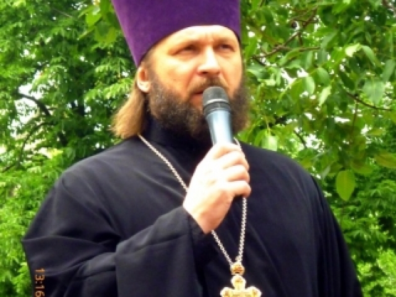 Сбежавший одесский священник призывает Россию помочь русскоязычным землякам