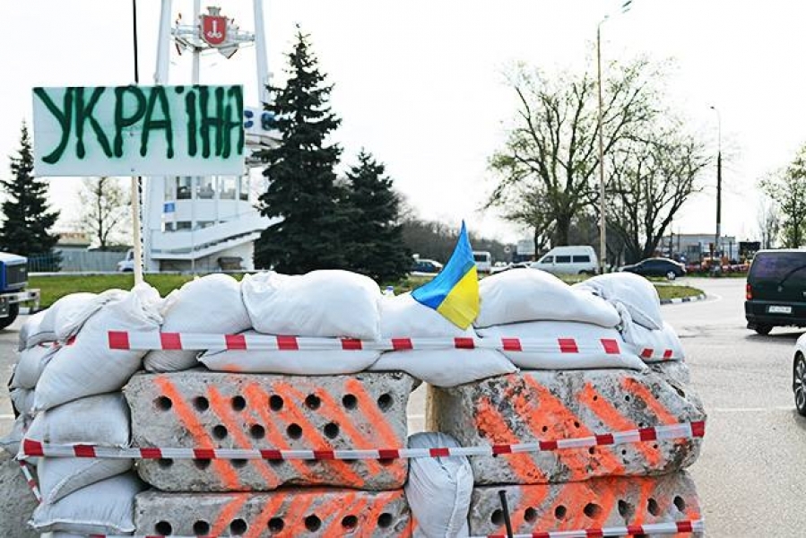 Жители села под Одессой разгромили блокпост активистов Евромайдана