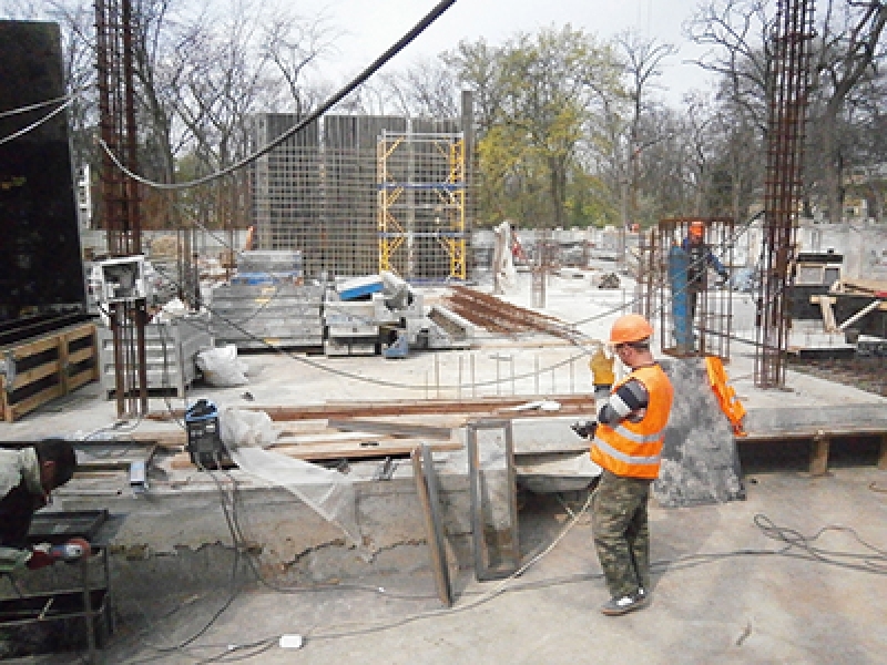 Строительство электроподстанции в парке им.Шевченко в Одессе идет полным ходом (фото)