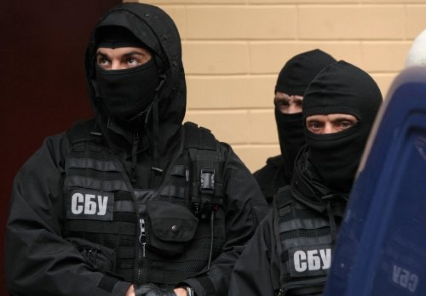 Правоохранители задержали нескольких человек в одесском банке