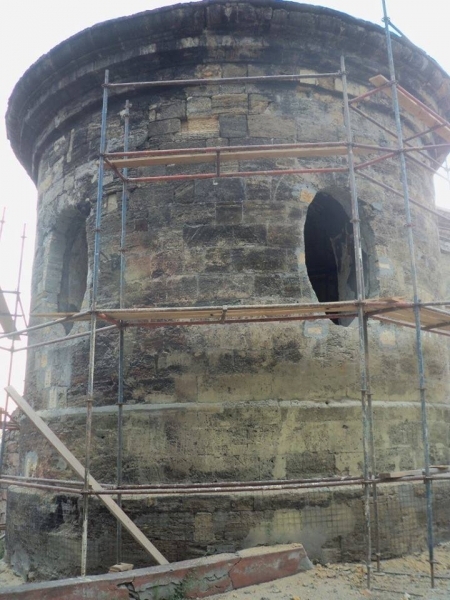Одесские рабочие в ходе реставрации испортили вид Карантинной башни - памятника культурного наследия