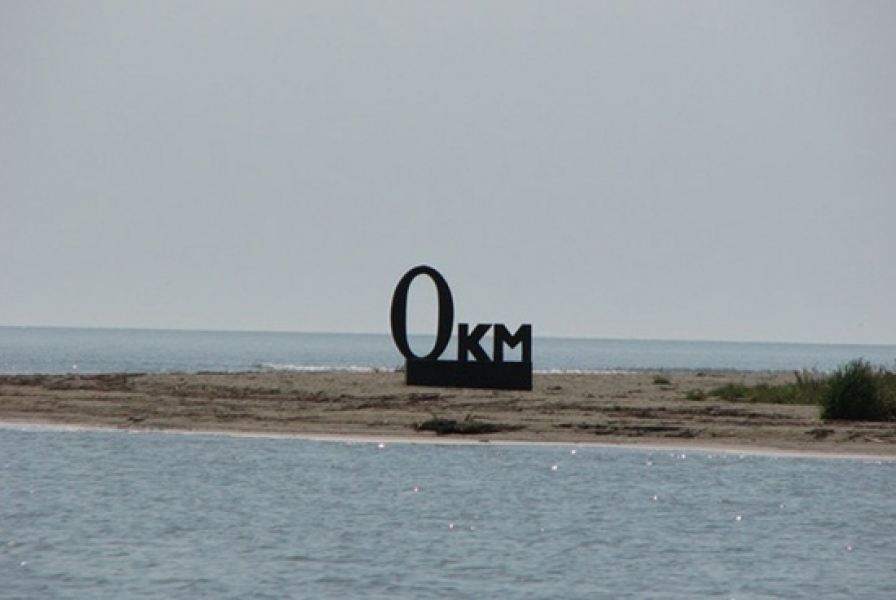 Знаменитый знак нулевого километра Дуная в Одесской области заменили на новый