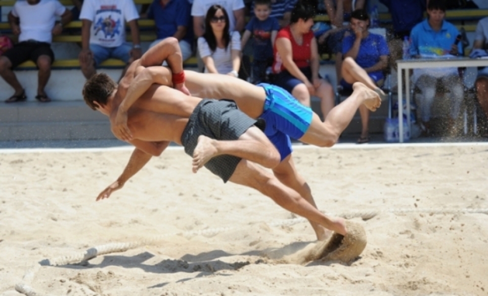 Соревнования по пляжной борьбе пройдут в Одессе