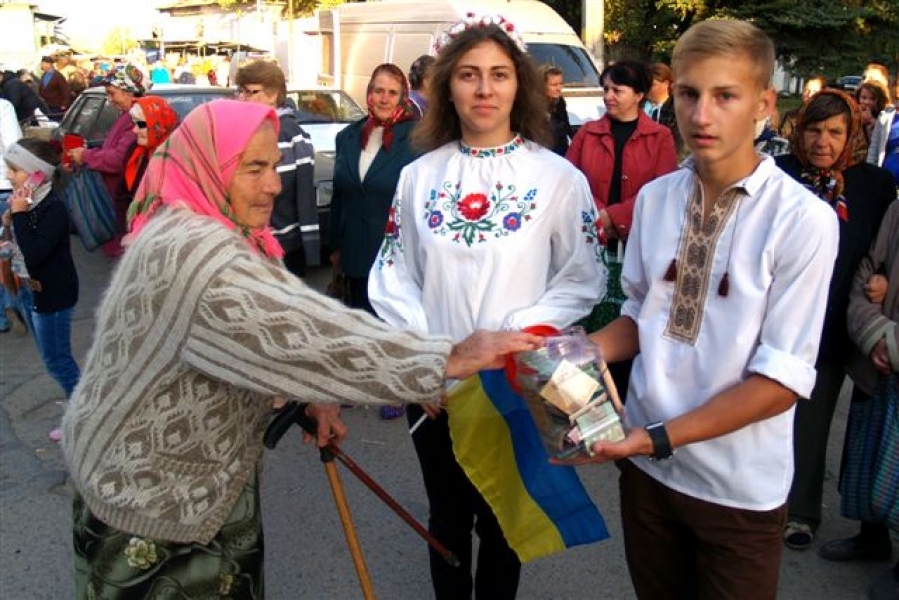 Школьники пгт Зеленогорское Одесской области собрали почти 4 тыс. грн. для помощи бойцам АТО