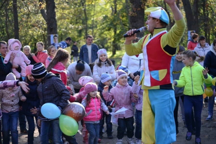 Кандидат в нардепы организовал в Одессе детский праздник