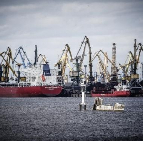 В порту Одесской области начинают разгрузку угля из ЮАР