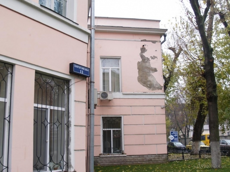 Одесская военная прокуратура отремонтирует свой фасад за миллион гривен