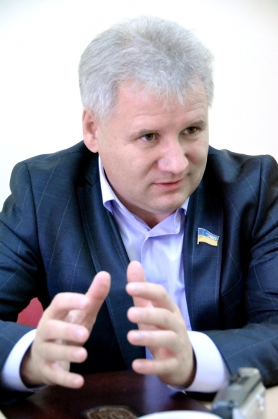 Депутат Одесского облсовета заявил об уходе из Народной партии к Порошенко