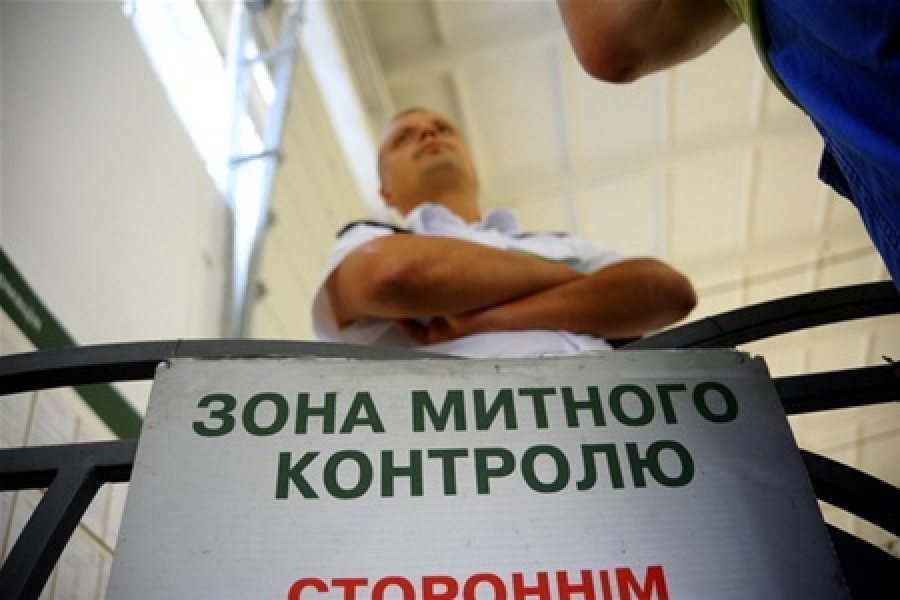 Милиционеры выявили контрабанду на 5 миллионов гривен в Ильичевске