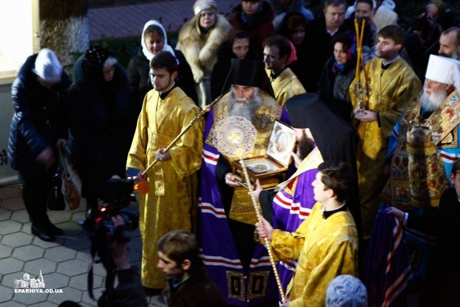 Санкт-Петербуржская епархия подарила Одесскому мужскому монастырю две святыни (фото)