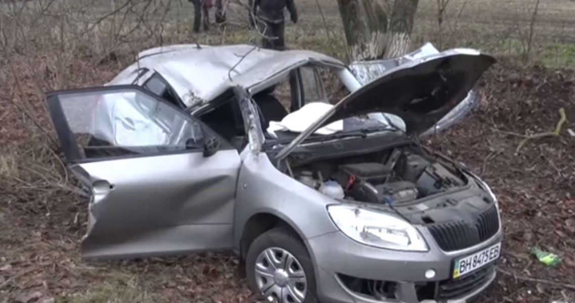 ДТП с человеческими жертвами произошло на автодороге под Одессой (осторожно - видео)