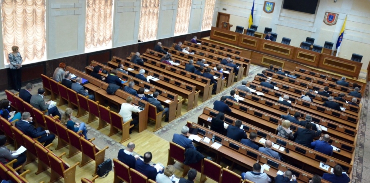 Депутаты Одесского облсовета обратятся к правительству в связи с ситуацией на дорогах региона