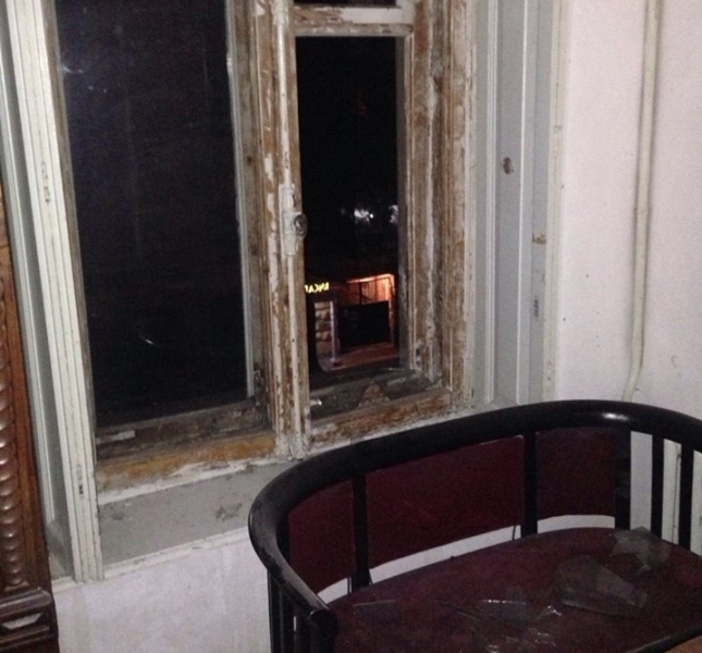 Мэрия пообещала помочь одесситам, чьи квартиры пострадали от взрыва на Коблевской