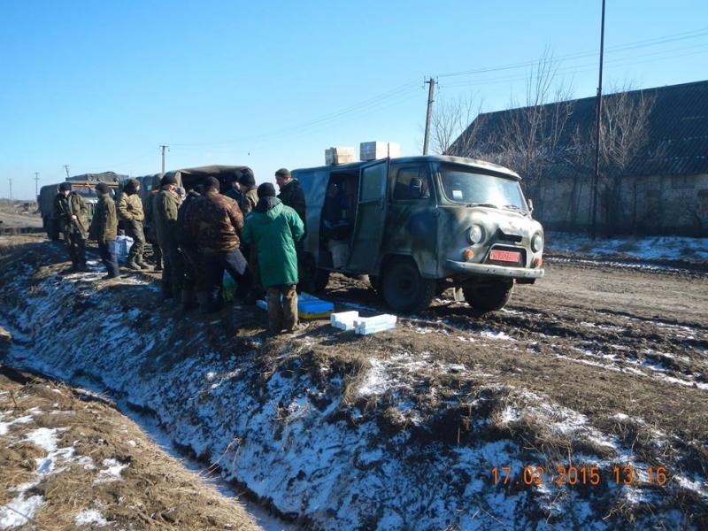 Волонтеры из Киева доставили одесским бойцам, находящимся в зоне АТО, беспилотник