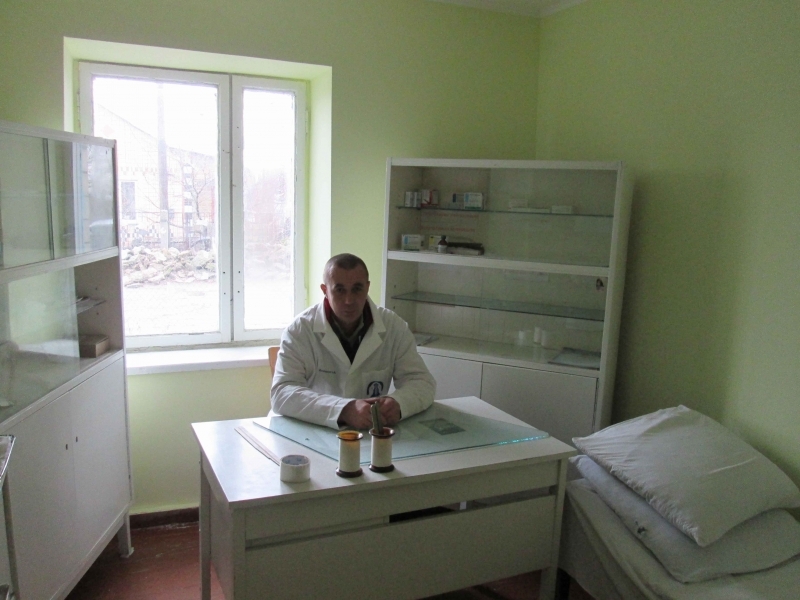 Благотворительный фонд помог отремонтировать фельдшерско-акушерский пункт в Николаевском районе