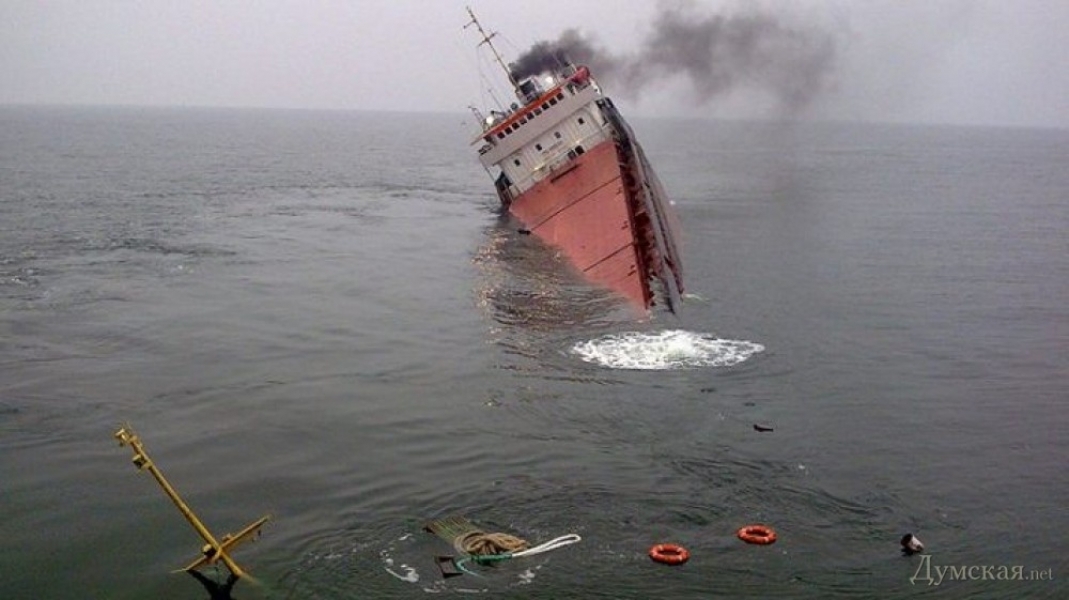 Сейшельская фирма заплатит 1 млн. долларов за затонувшее в Одесской области судно