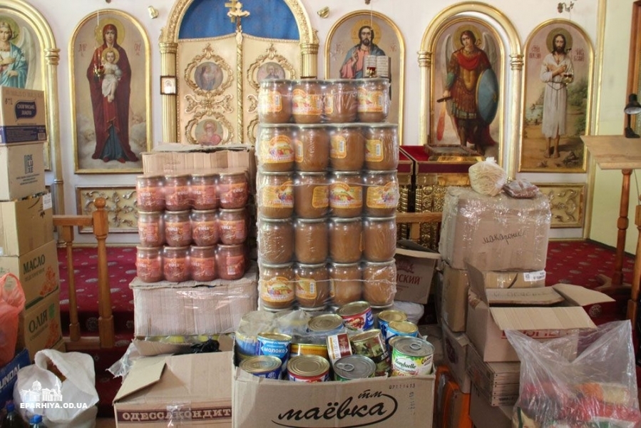 Одесская епархия снова собирает помощь для жителей востока Украины (фото)