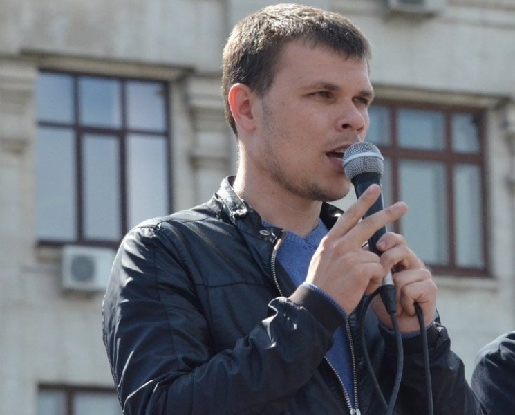 СМИ обнародовали видео, на котором Артем Давидченко публично призывает к столкновениям 2 мая