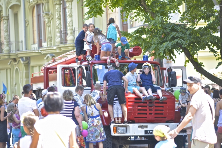 Детский фестиваль прошел в Горсаду (фото)