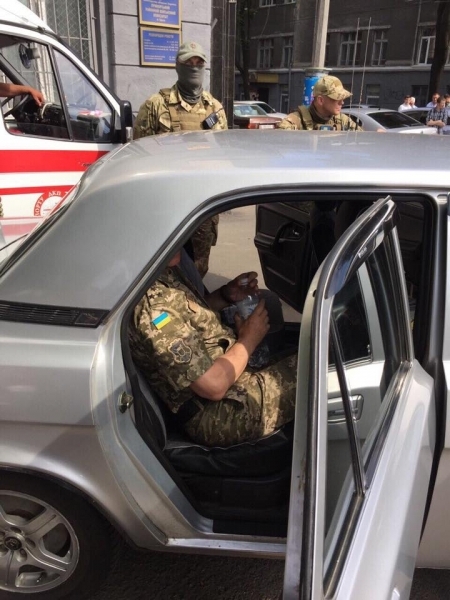 СБУ задержала на взятке военного комиссара Одесской области (фото)