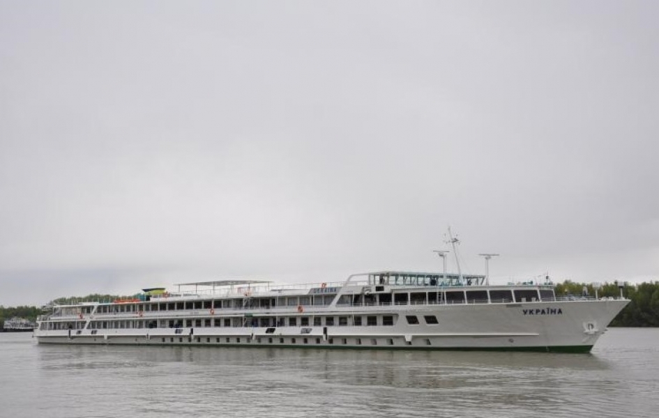 Туроператор-банкрот разорвал контракты с Дунайским пароходством