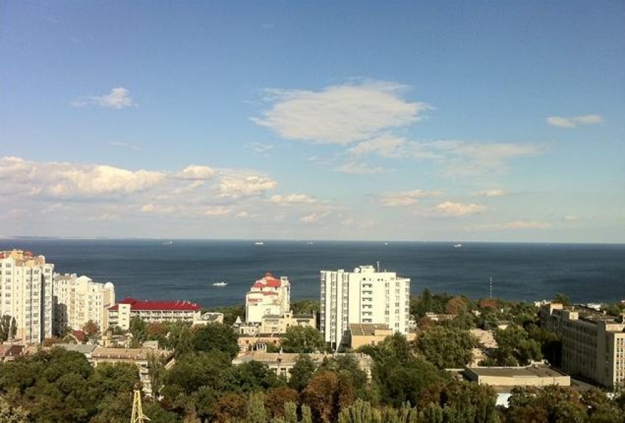 Власти Одессы заявили о необходимости укрепления склонов на побережье в районе Французского бульвара