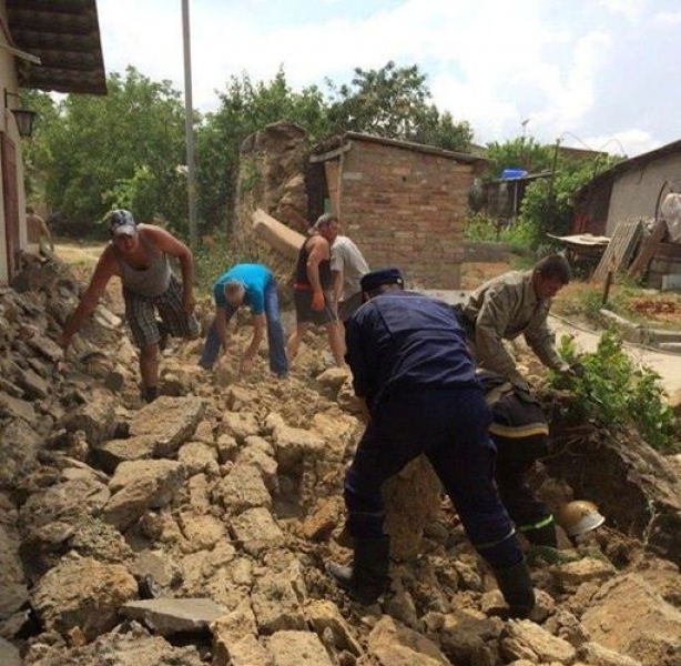 Мужчина погиб при прокладке водопровода в Одесской области