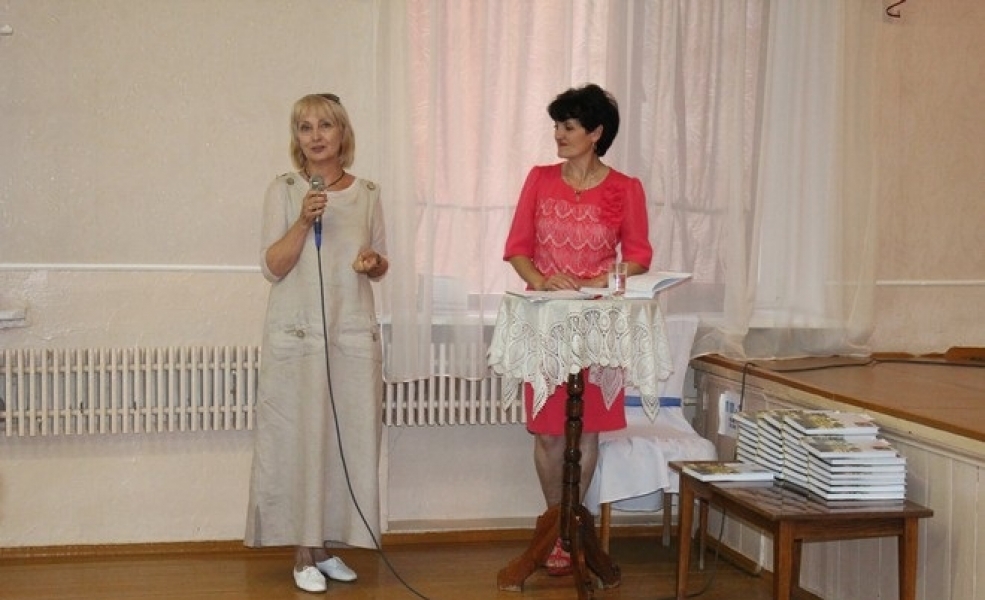 Учительница презентовала книгу об истории села в Ренийском районе