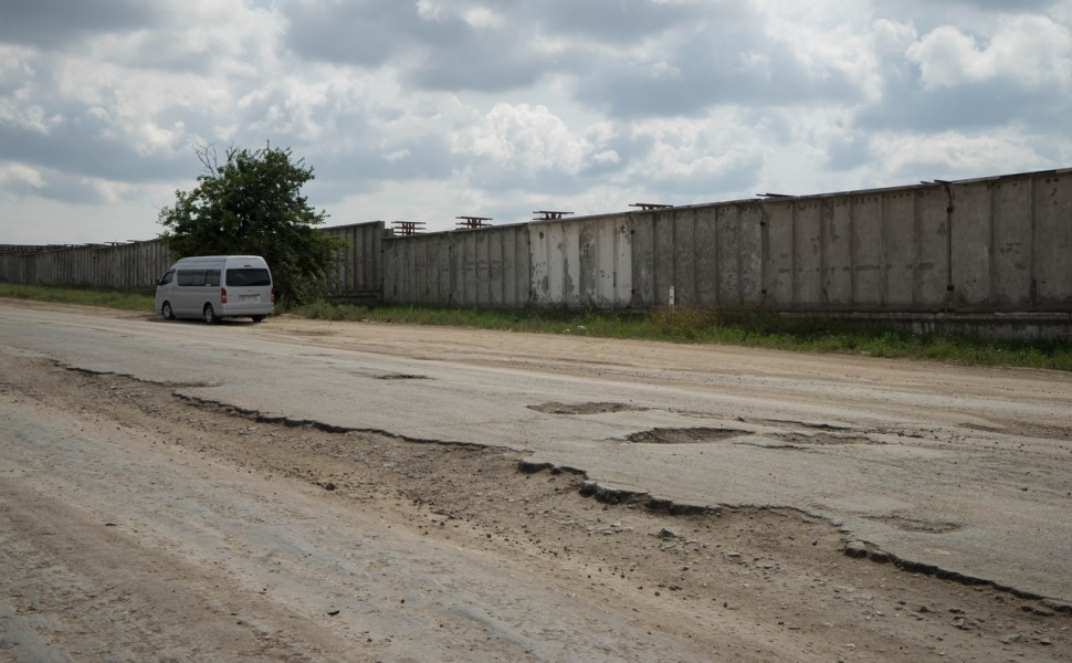 Анонсированный ремонт дороги Одесса – Южный до сих пор не начался (фото)
