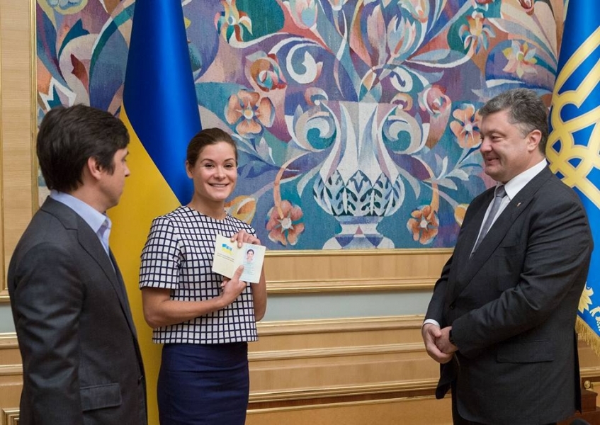 Мария Гайдар получила гражданство Украины (фото)