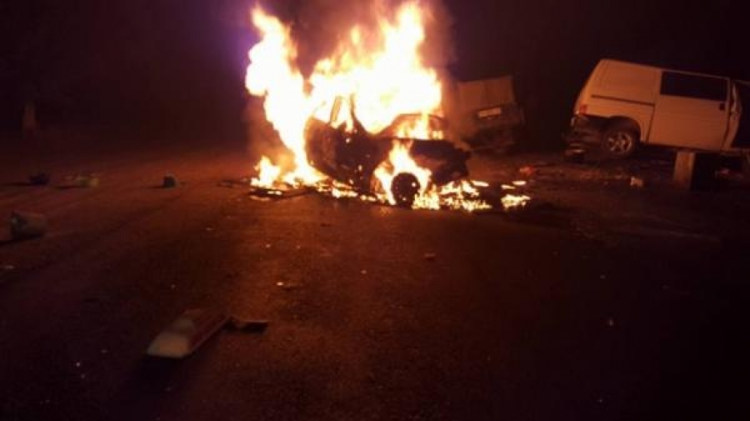 Легковой автомобиль загорелся на трассе Одесса – Рени в результате ДТП