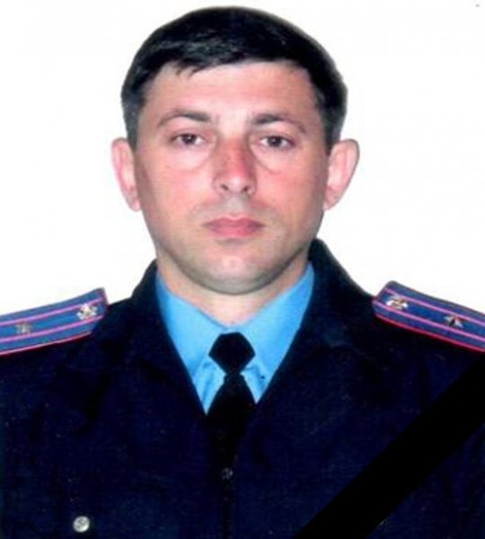 Сотрудник милиции умер от ножевого ранения в Коминтерновском районе (фото, видео)