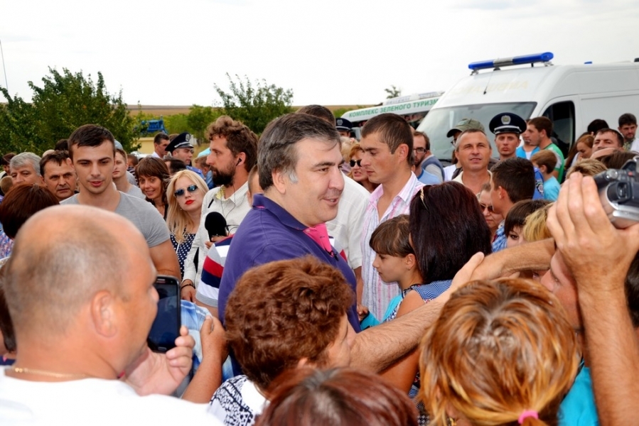 Саакашвили устроил прием граждан в Тарутинском районе