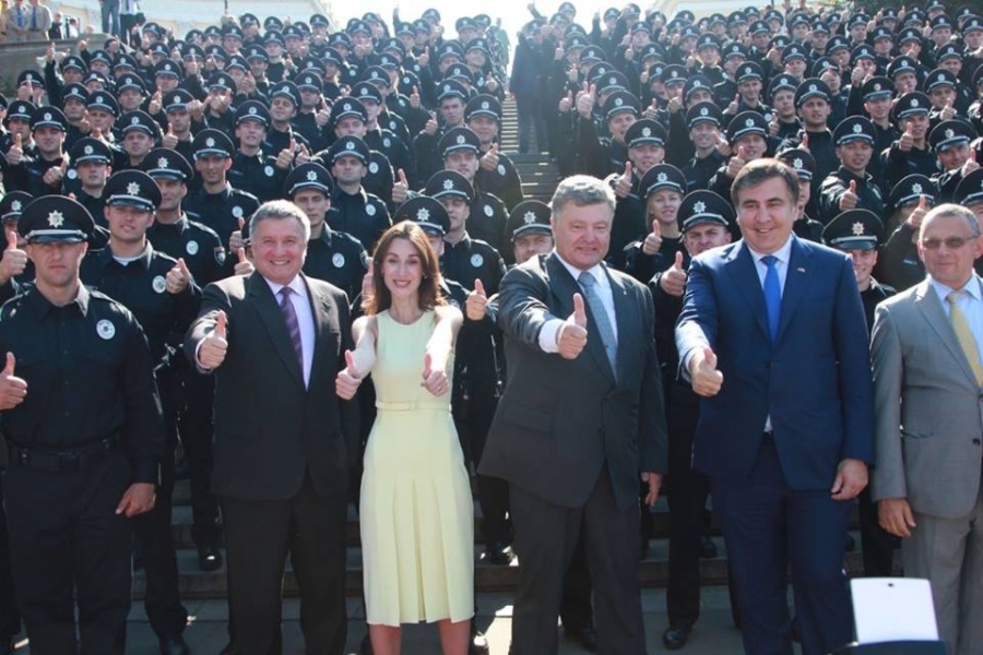 Новая полиция торжественно приняла присягу в Одессе (фото)