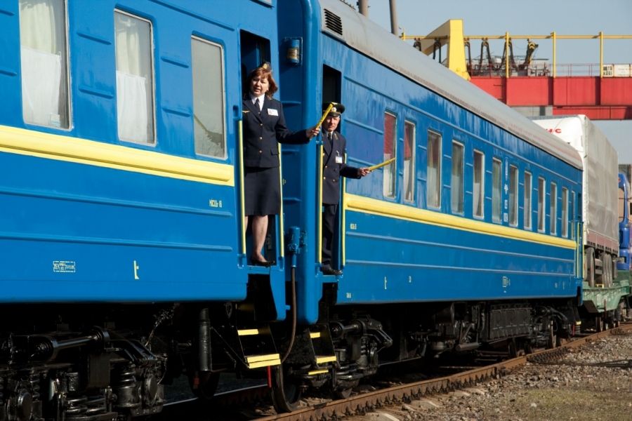 Количество скорых поездов на Одесской железной дороге увеличится