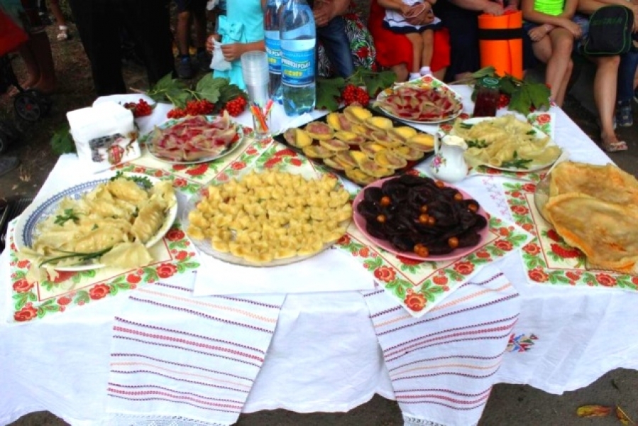 Праздник украинских вареников прошел в селе Котовского района (фото)