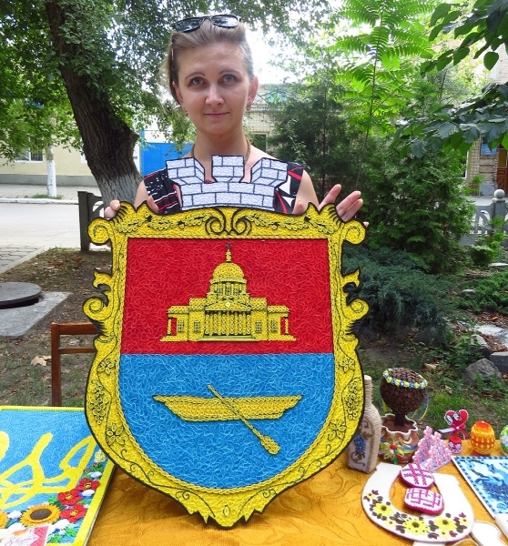 Мастерица из Болграда создала оригинальный герб города (фото)