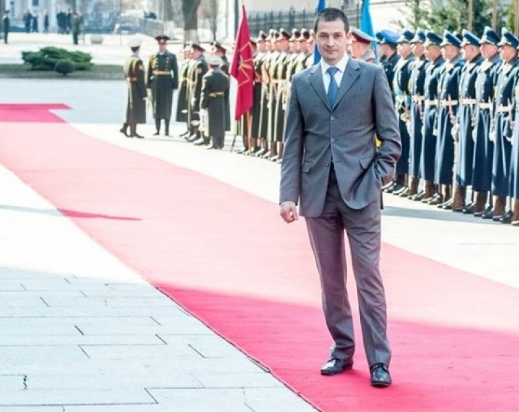 Главу Госавиаслужбы, несмотря на претензии Саакашвили, восстановили в должности