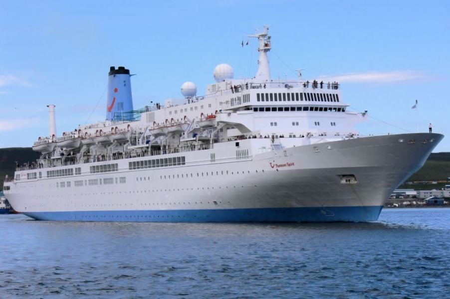 Мальтийский лайнер привез в Одессу больше тысячи туристов (фото)